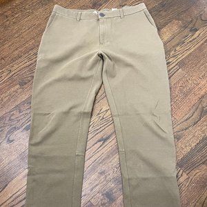 Vuori Olive Chino Pants - Mens Size 34